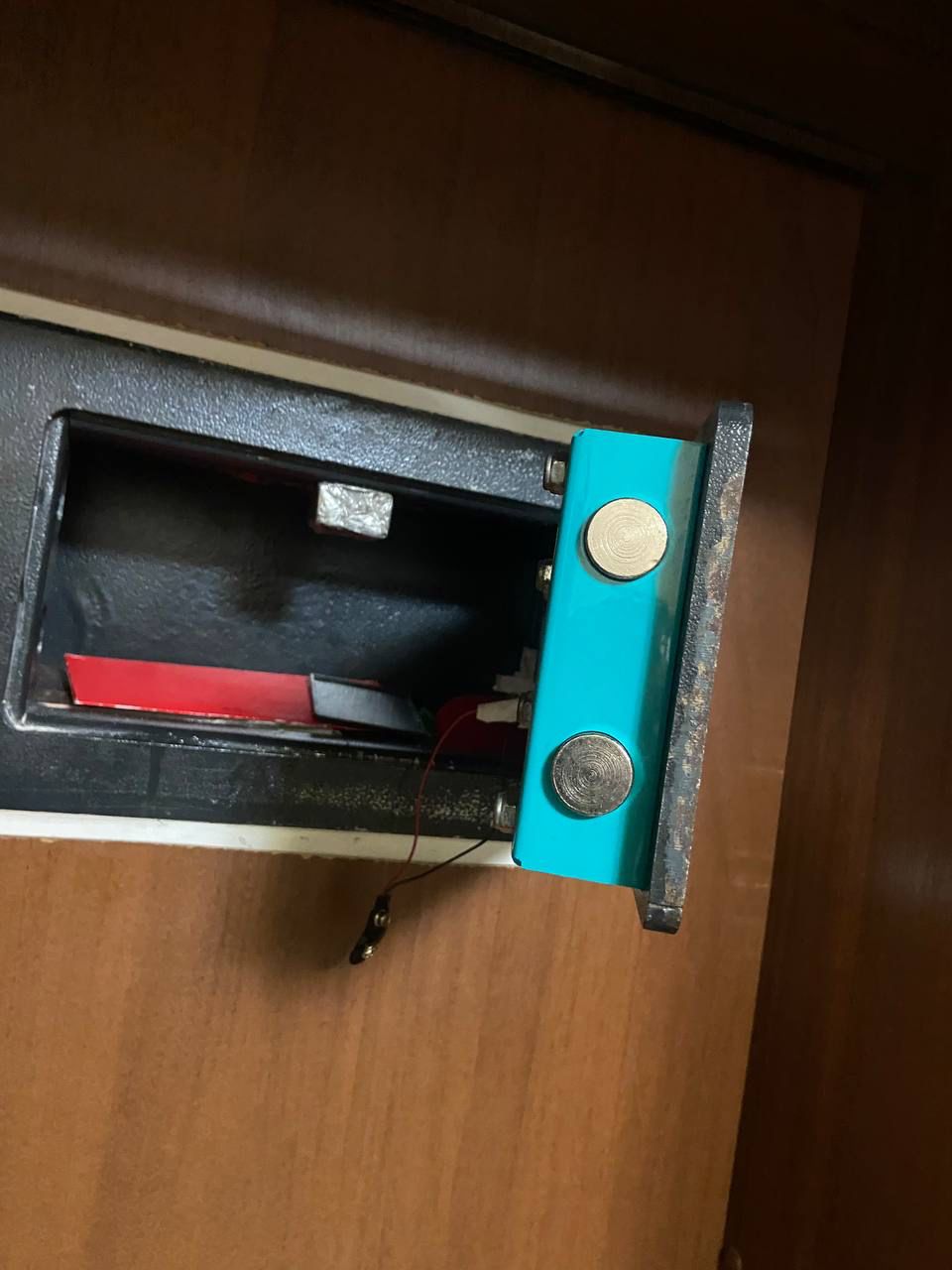 Вскрытие сейфа